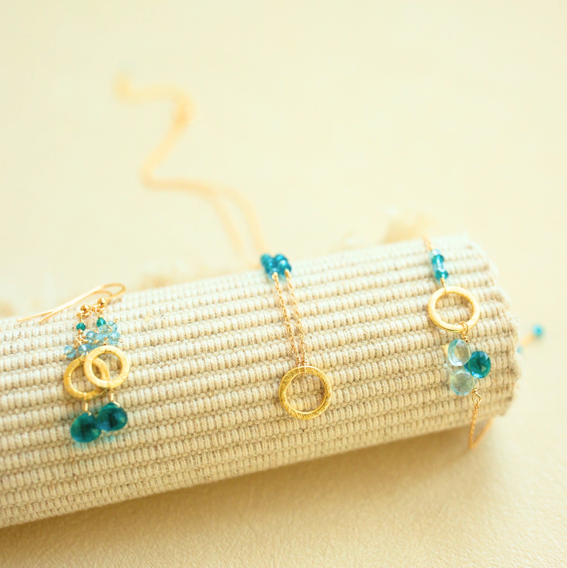Aquamarine Solara Necklace