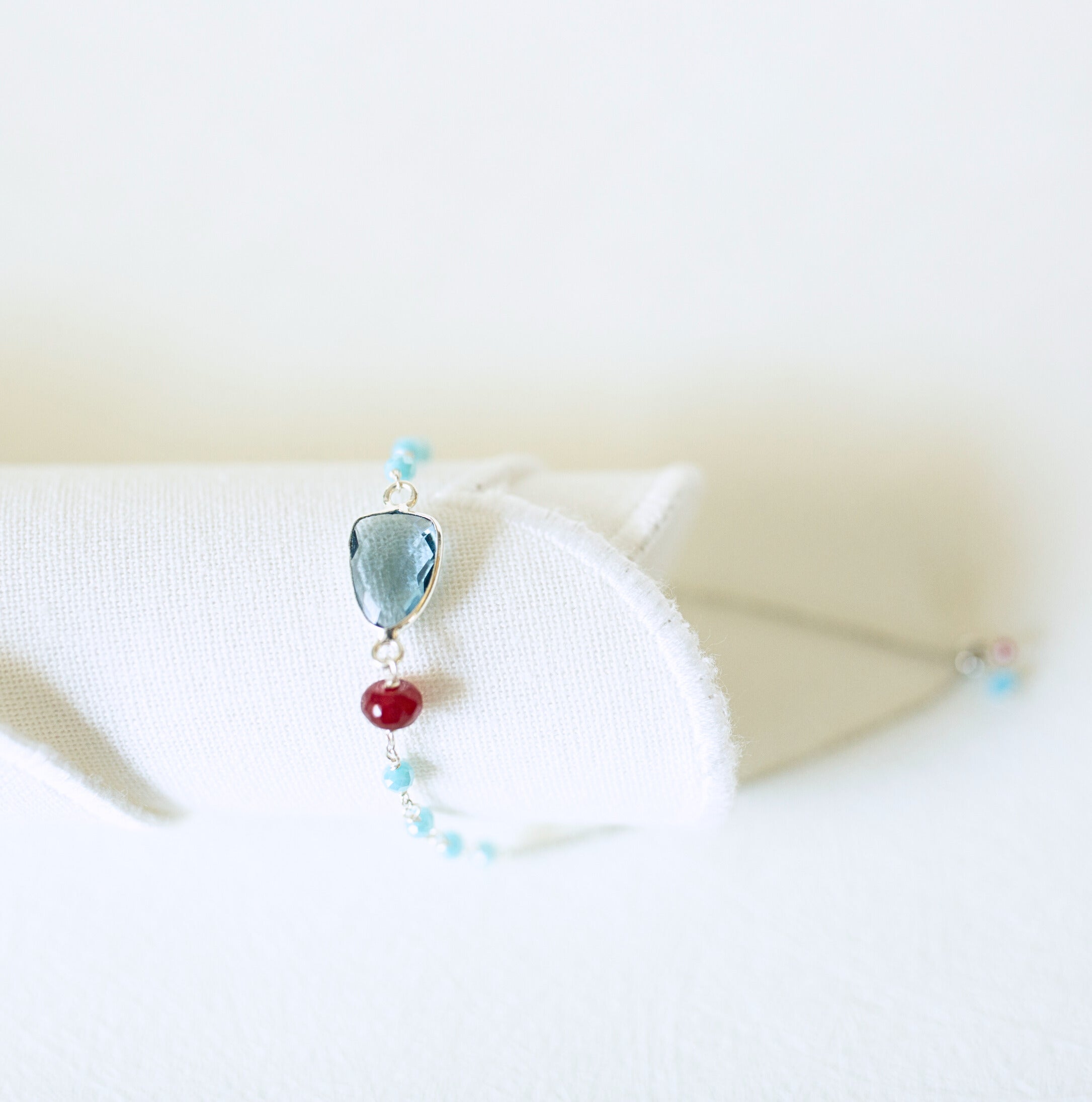 London Blue Quartz Silver Isla Bracelet