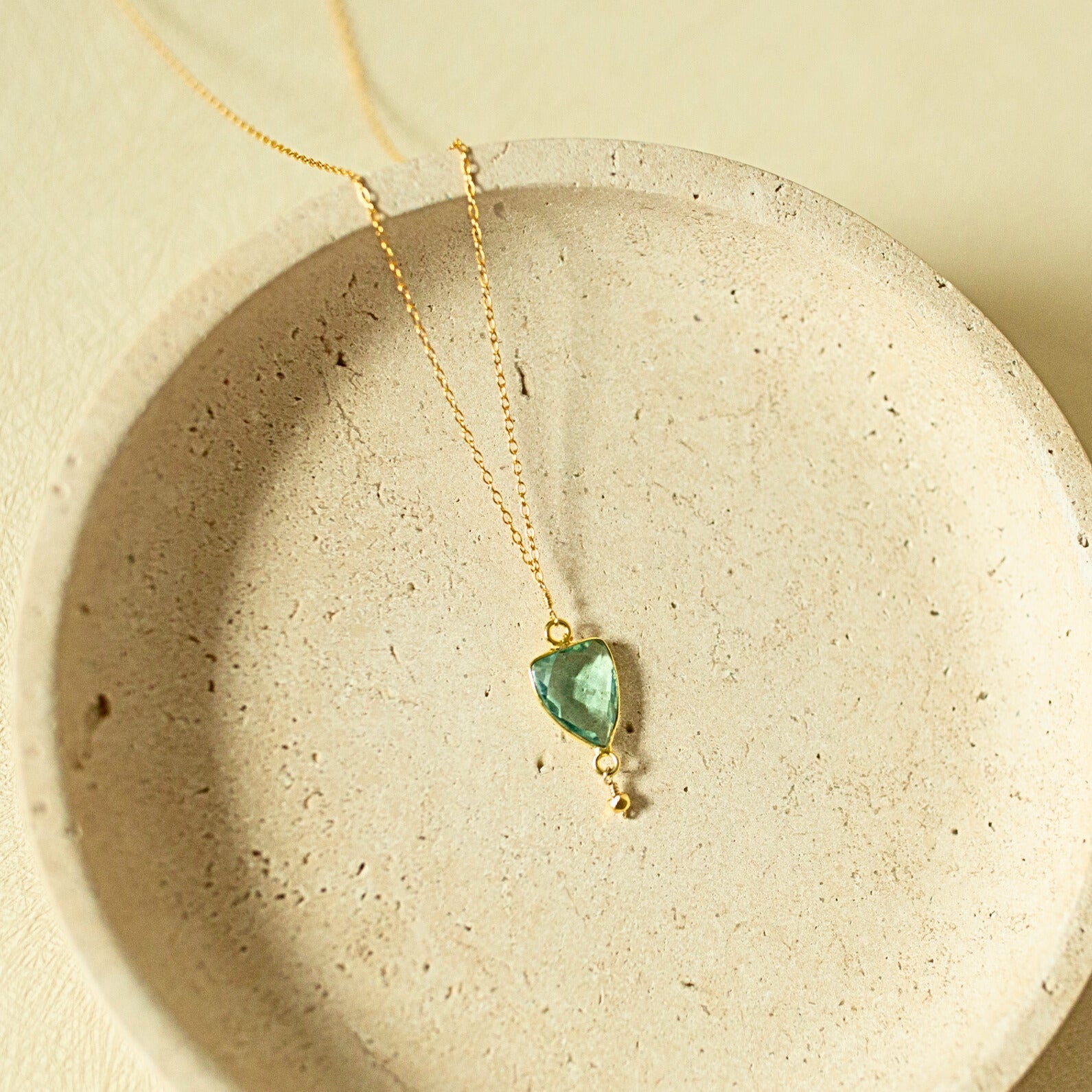 Green Amethyst Gold Isla Collection